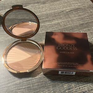 ESTÉE LAUDER Bronze goddess. Bronzing Trio. Matte & Glow